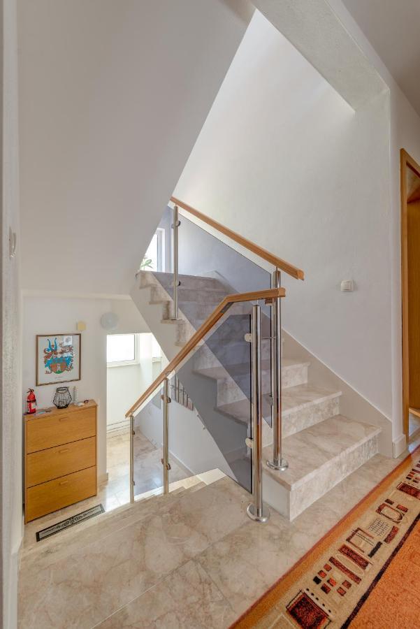 Villa Lille Trogir Exterior photo